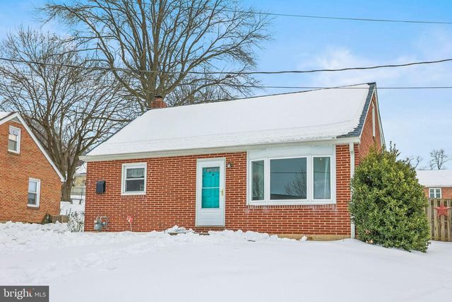 102 ROCKWOOD AVE, York, PA 17406