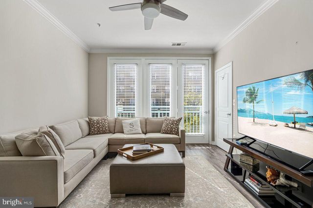 12000 MARKET ST #110, Reston, VA 20190