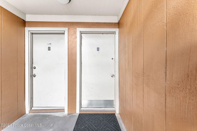 132 Bristol Court, Melbourne, FL 32935