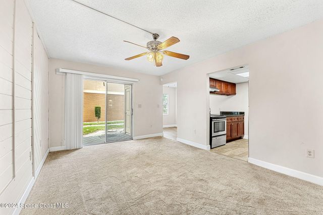 132 Bristol Court, Melbourne, FL 32935