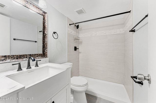 132 Bristol Court, Melbourne, FL 32935