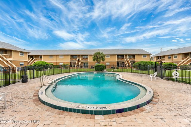 132 Bristol Court, Melbourne, FL 32935