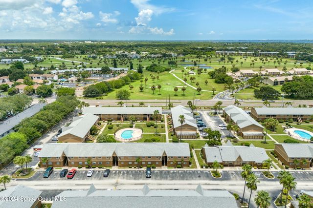 132 Bristol Court, Melbourne, FL 32935