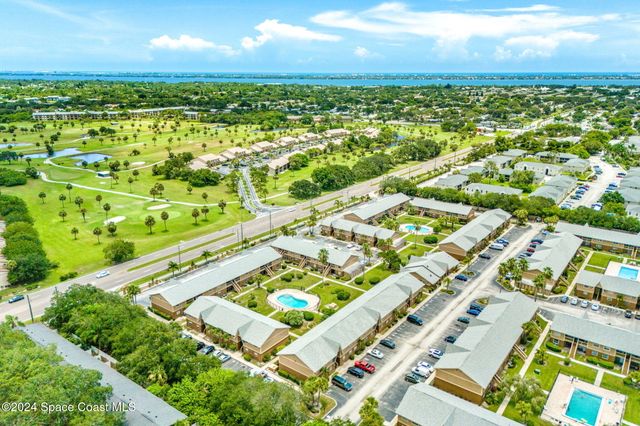 132 Bristol Court, Melbourne, FL 32935