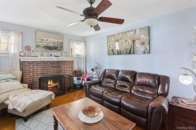 55 Prospect Avenue, East Rockaway, NY 11518