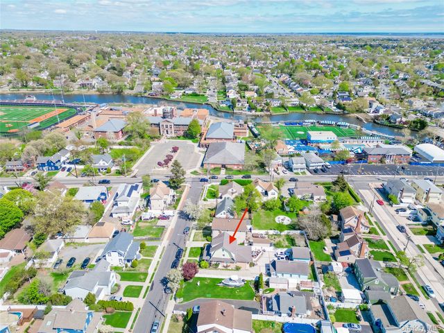 55 Prospect Avenue, East Rockaway, NY 11518