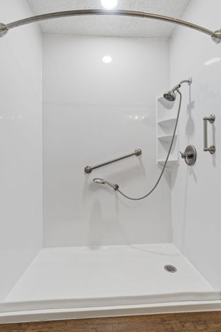 1405 Hereford Drive, Marshfield, MO 65706