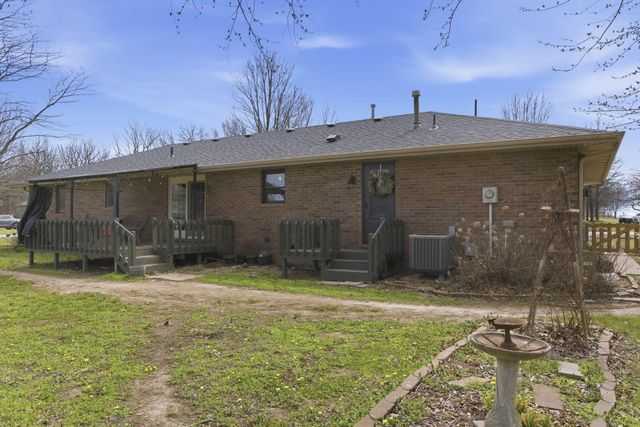 1405 Hereford Drive, Marshfield, MO 65706