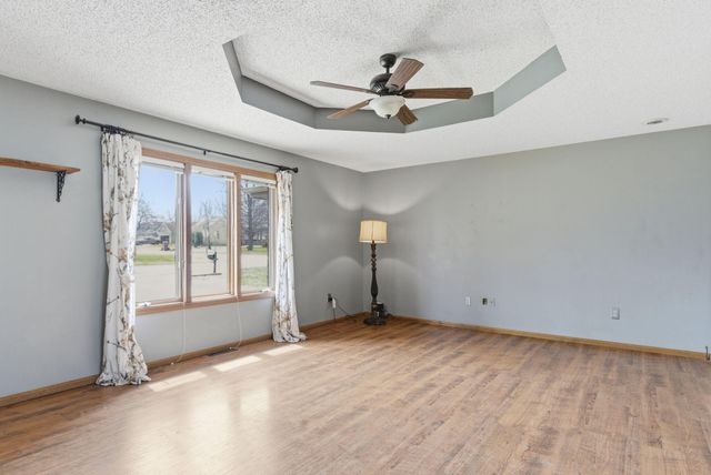 1405 Hereford Drive, Marshfield, MO 65706