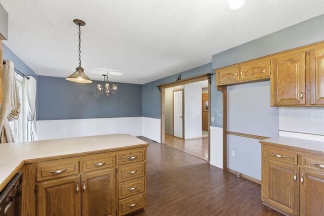 1405 Hereford Drive, Marshfield, MO 65706