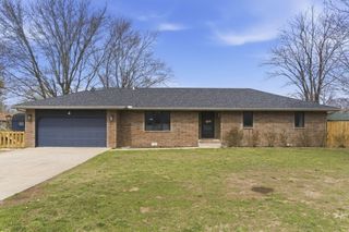 1405 Hereford Drive, Marshfield, MO 65706