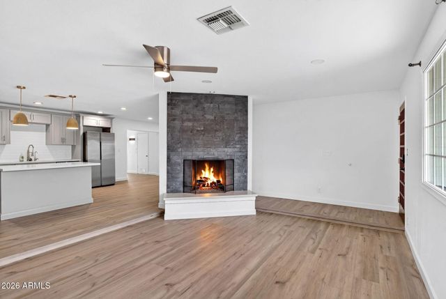 198 W KENT Drive, Chandler, AZ 85225