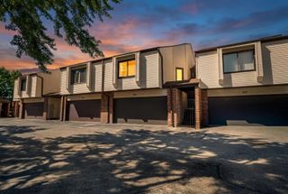 375 Juniper Tree Court, Hoffman Estates, IL 60169