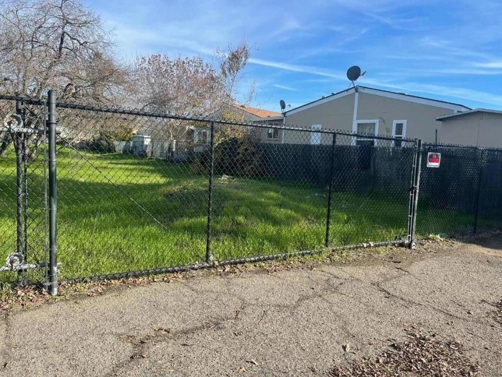 Image 1 of property listing at 28538 Huntwood Avenue, Hayward, CA 94544