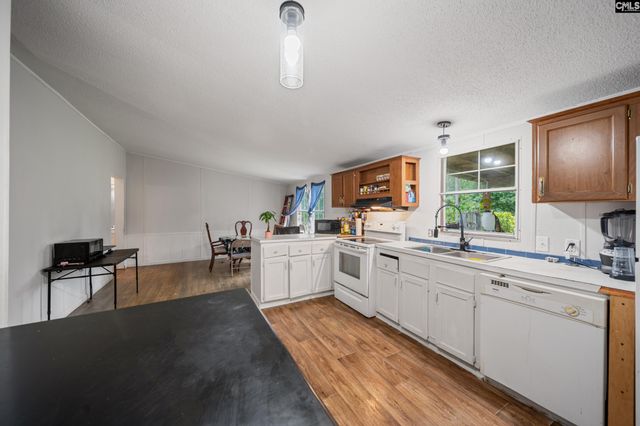64 Favor Road, Camden, SC 29020