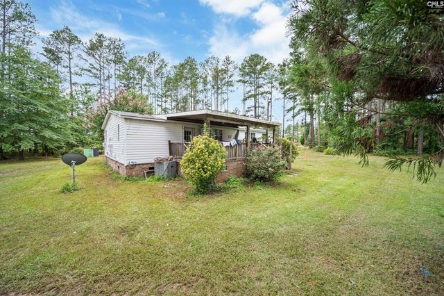 64 Favor Road, Camden, SC 29020