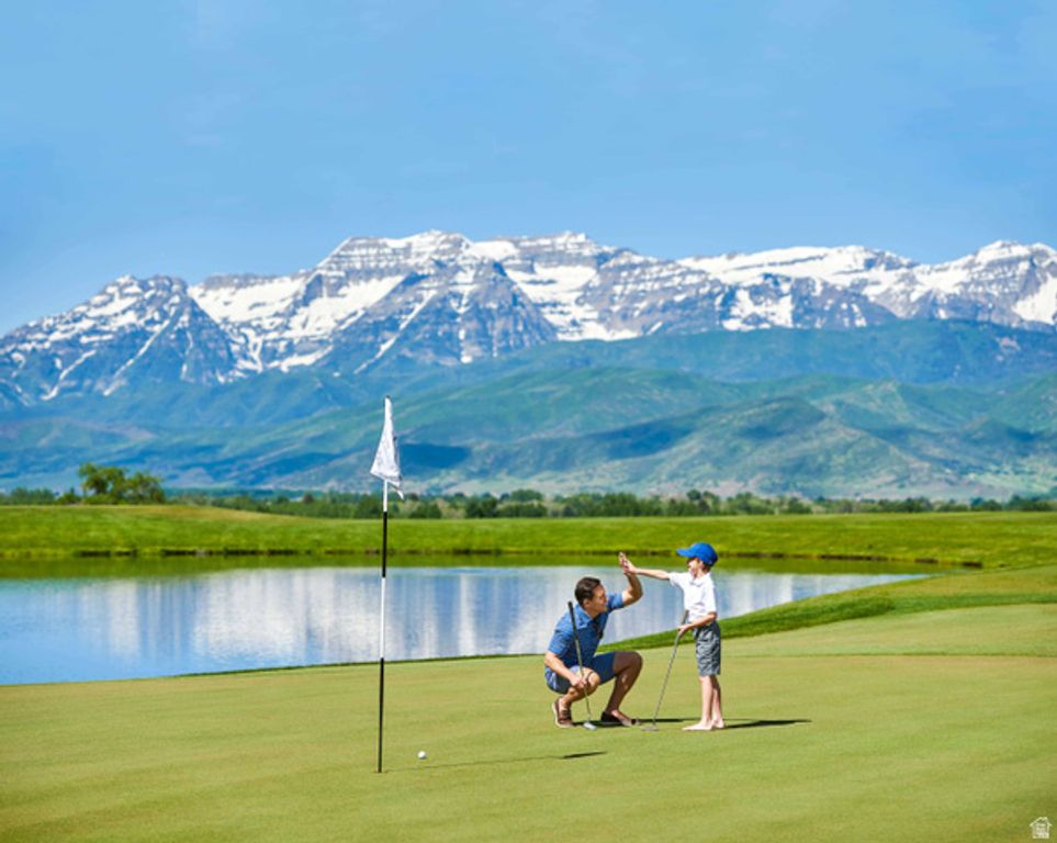 Image 13 of property listing at 1518 N RED CASTLE CIR # 648, Heber City, UT 84032