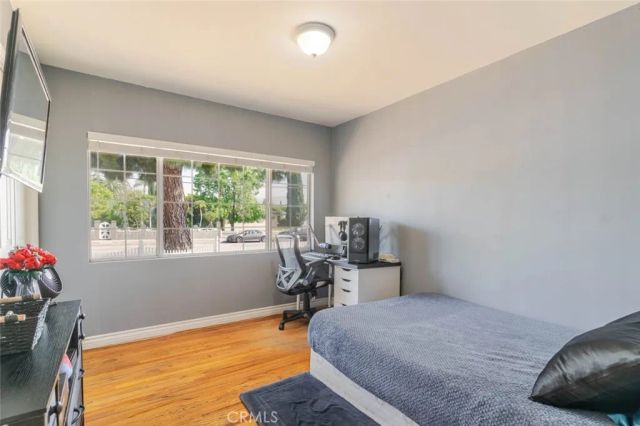 17268 San Fernando Mission Boulevard, Granada Hills, CA 91344