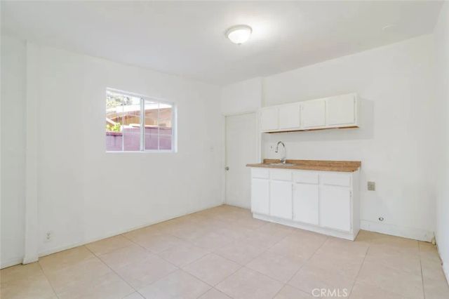 17268 San Fernando Mission Boulevard, Granada Hills, CA 91344