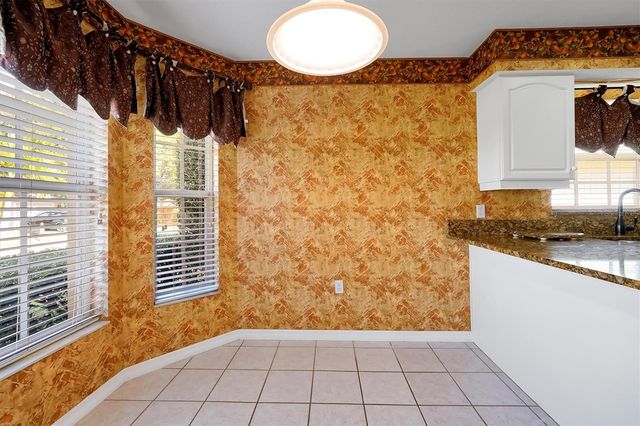 1458 GRAND CAYMAN CIRCLE, Winter Haven, FL 33884