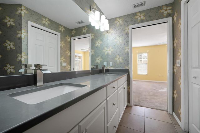 1458 GRAND CAYMAN CIRCLE, Winter Haven, FL 33884