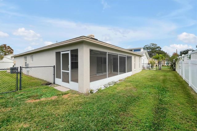 1458 GRAND CAYMAN CIRCLE, Winter Haven, FL 33884