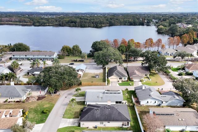 1458 GRAND CAYMAN CIRCLE, Winter Haven, FL 33884