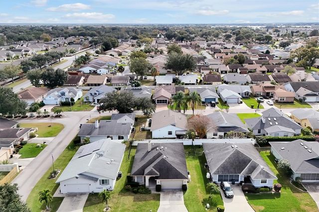 1458 GRAND CAYMAN CIRCLE, Winter Haven, FL 33884