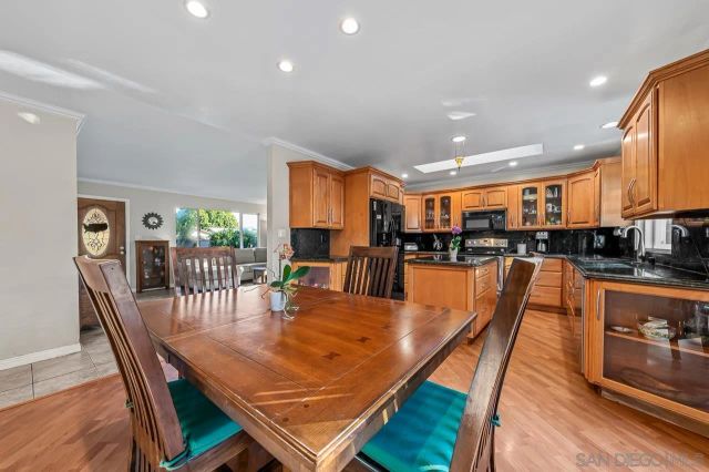 7212 Florey St, San Diego, CA 92122