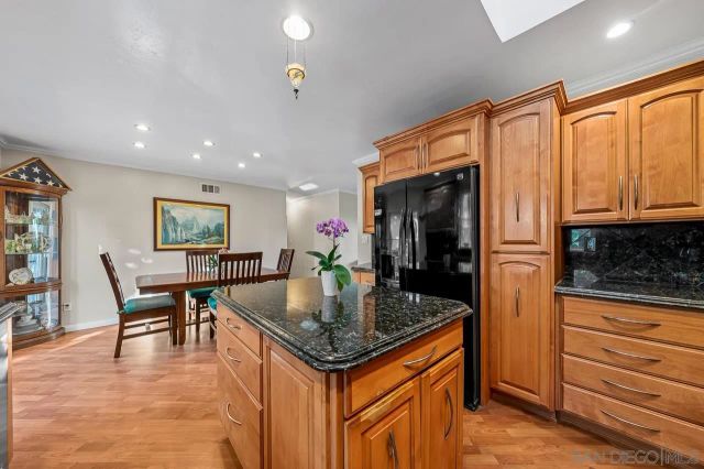 7212 Florey St, San Diego, CA 92122