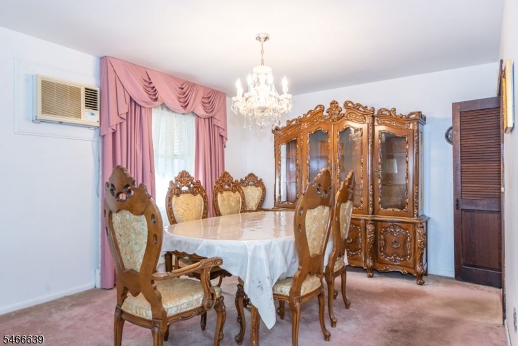 823 Alps Rd, Wayne Twp., NJ 07470 — photo 4