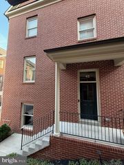 42 MAXWELL SQ #32, Frederick, MD 21701