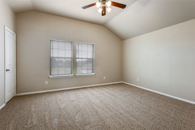 606 E College Street, Princeton, TX 75407