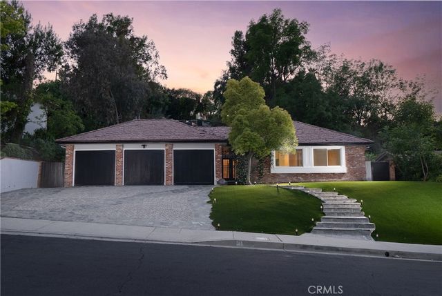 4801 Hermano, Tarzana, CA 91356
