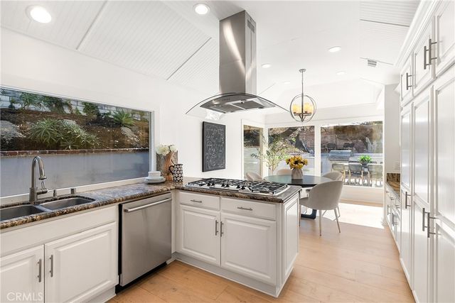 4801 Hermano, Tarzana, CA 91356