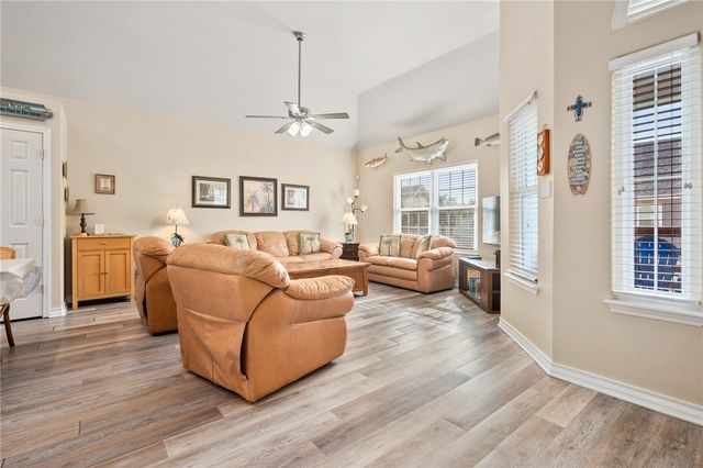 2026 S 11th St 4, Port Aransas, TX 78373