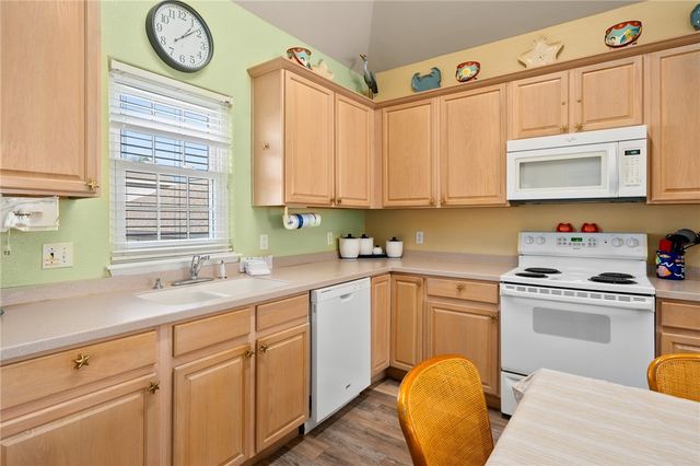 2026 S 11th St 4, Port Aransas, TX 78373