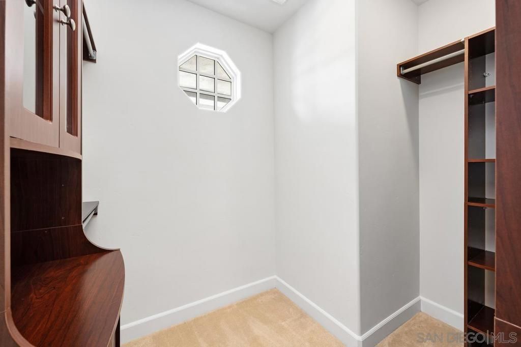 Image 39 of property listing at 1922 SUNCREST BLVD, El Cajon, CA 92021