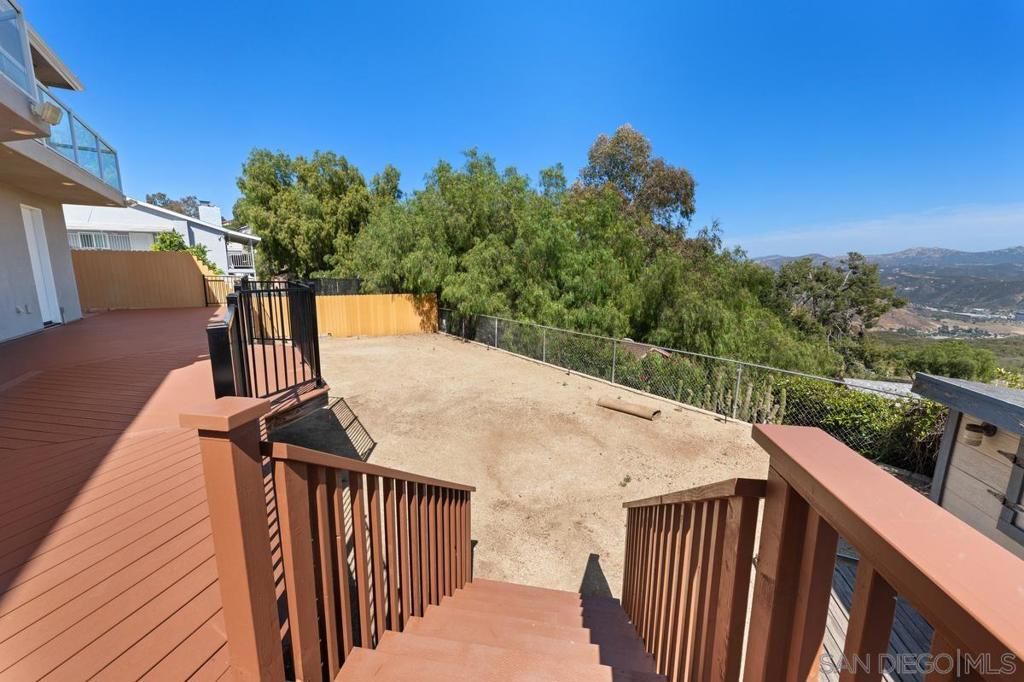 Image 42 of property listing at 1922 SUNCREST BLVD, El Cajon, CA 92021