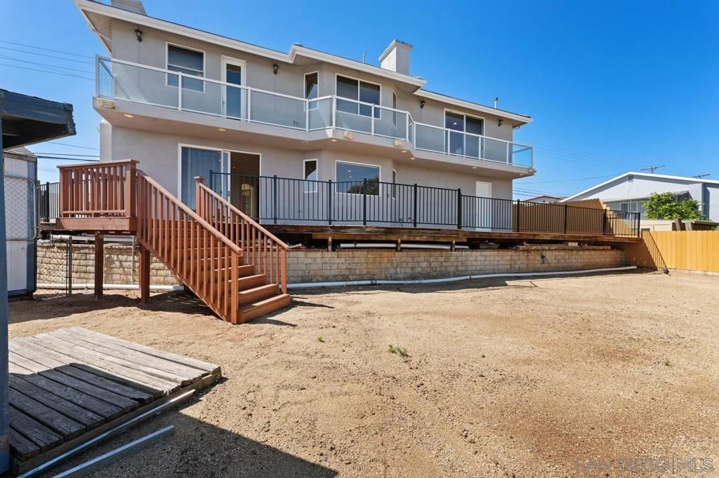 Image 43 of property listing at 1922 SUNCREST BLVD, El Cajon, CA 92021