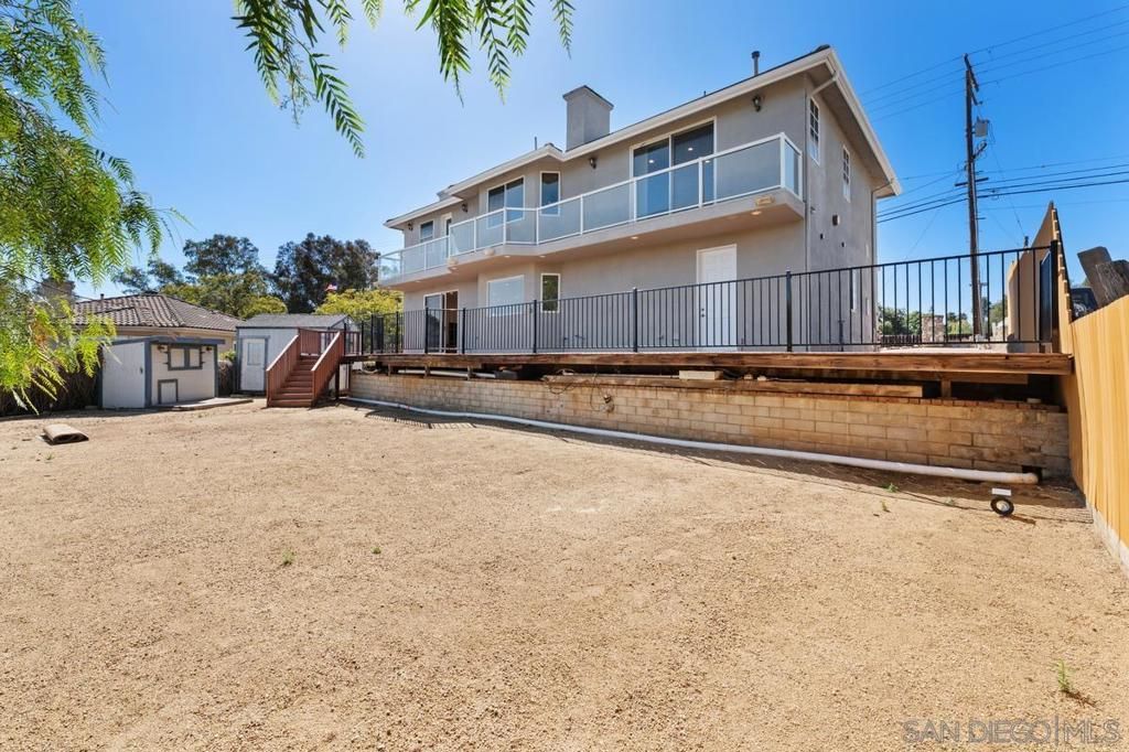 Image 44 of property listing at 1922 SUNCREST BLVD, El Cajon, CA 92021