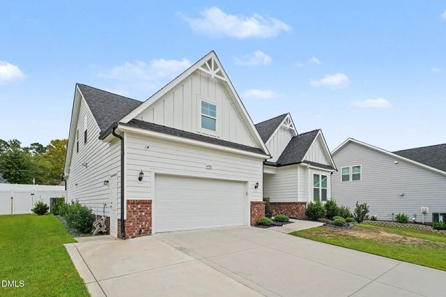 4356 Scout Camp Drive, Fayetteville, NC 28306