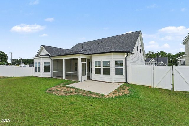 4356 Scout Camp Drive, Fayetteville, NC 28306