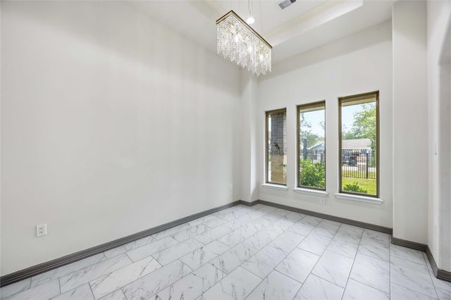 8110 Jeffery Street, Houston, TX 77028