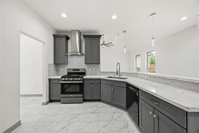 8110 Jeffery Street, Houston, TX 77028