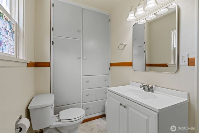 203 S Sprague Street, Ellensburg, WA 98926