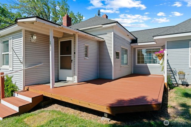 203 S Sprague Street, Ellensburg, WA 98926