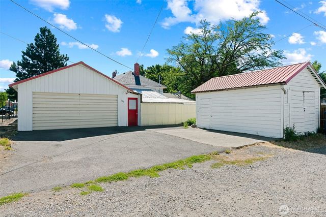 203 S Sprague Street, Ellensburg, WA 98926