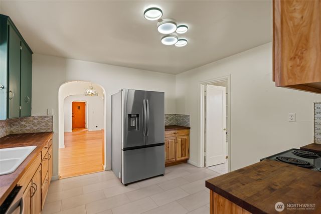 203 S Sprague Street, Ellensburg, WA 98926