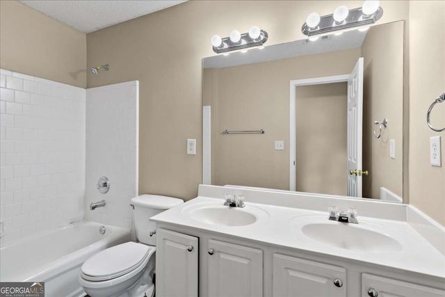 212 Ashland Drive, Woodstock, GA 30189